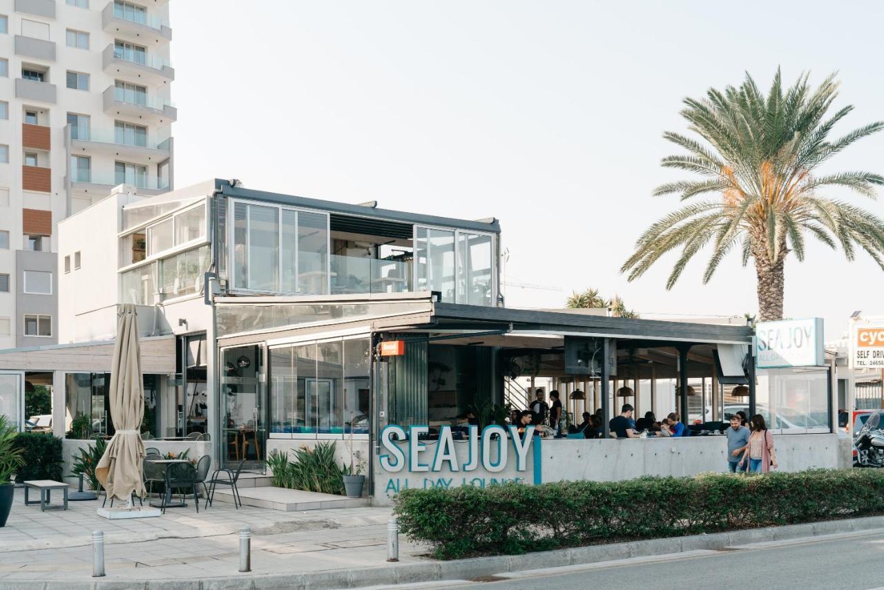 Seasunlove Apt. Daire Larnaca Dış mekan fotoğraf