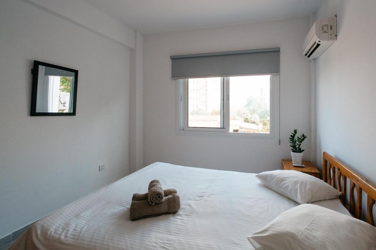 Seasunlove Apt. Daire Larnaca Dış mekan fotoğraf