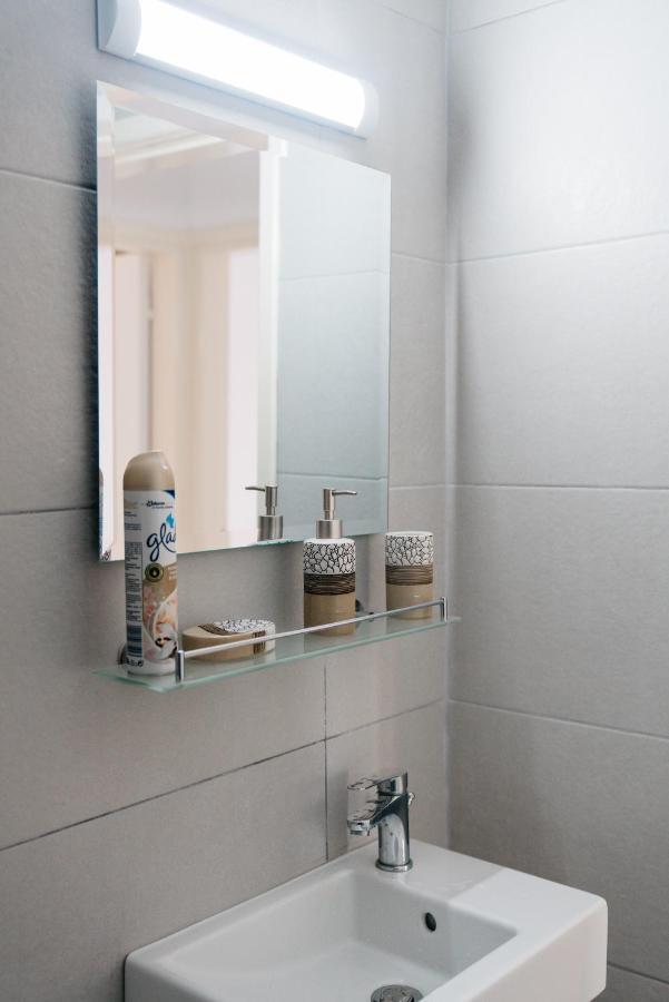 Seasunlove Apt. Daire Larnaca Dış mekan fotoğraf